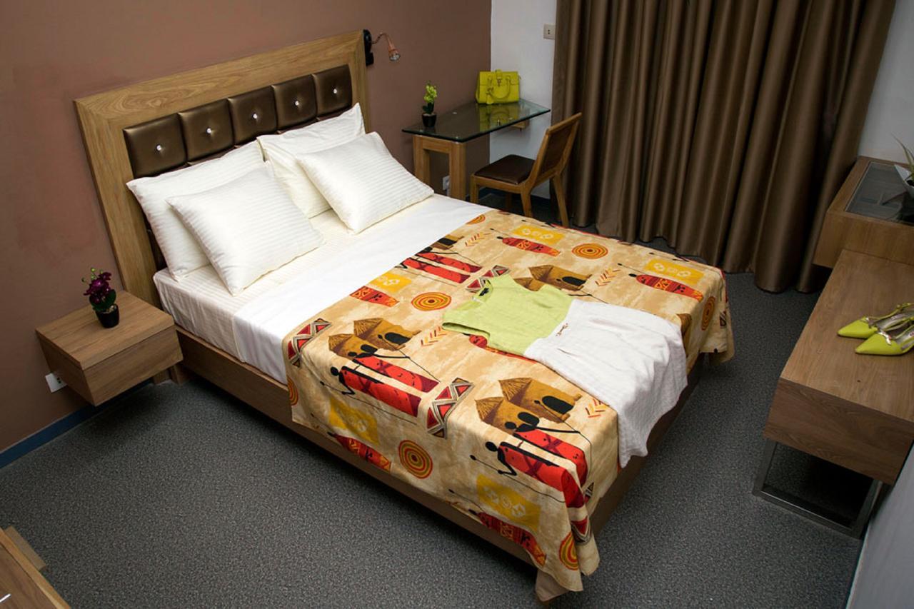 Wakola Hotel Fass Ντακάρ Εξωτερικό φωτογραφία
